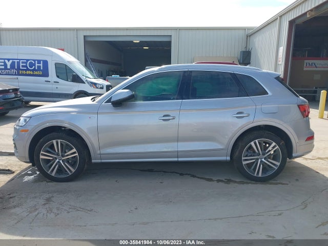 WA1F2AFY3L2052300 Audi Q5 Prestige