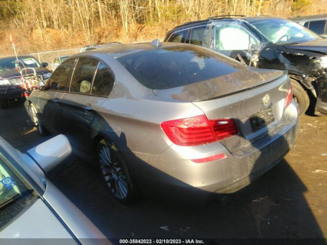 WBA5B3C52FD540750 BMW 5 Series 535i Xdrive