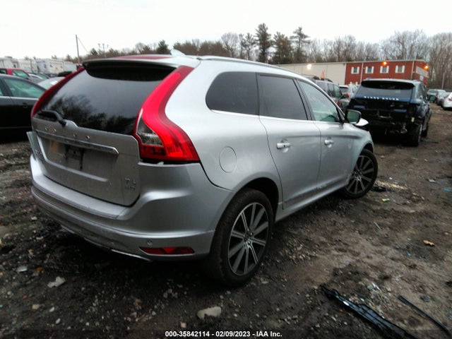 2017 Volvo XC60, VIN: YV449MRU3H2121462