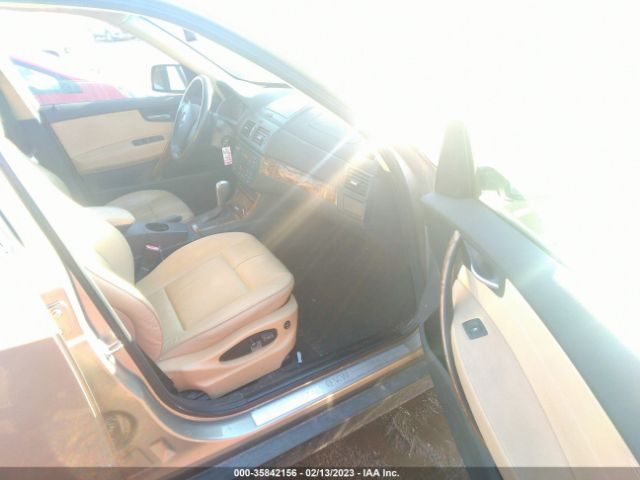 WBXPC93477WF27989 BMW X3 3.0SI