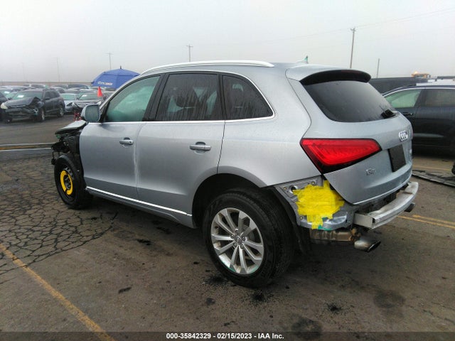 WA1LFAFP2FA061899 Audi Q5 Premium Plus