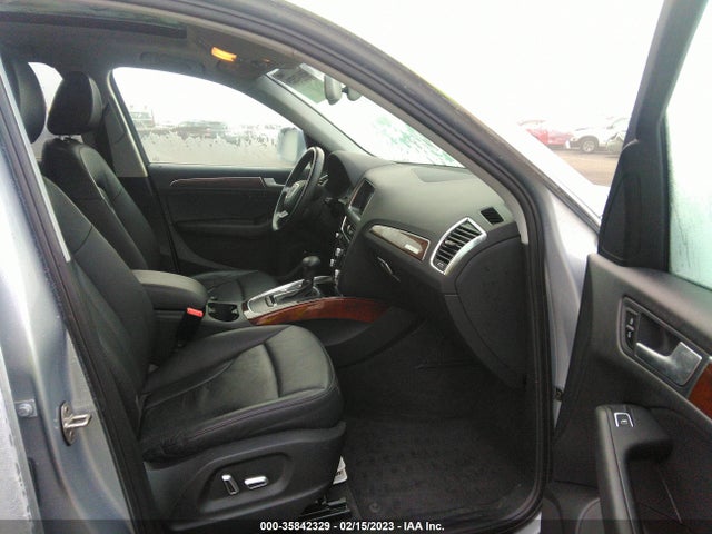 WA1LFAFP2FA061899 Audi Q5 Premium Plus