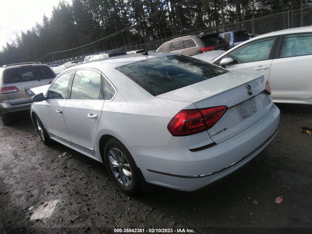 1VWBT7A30GC002788 Volkswagen Passat 1.8t Se W/technology