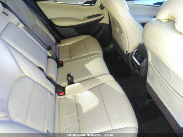 2019 Infiniti QX50, VIN: 3PCAJ5M11KF123389
