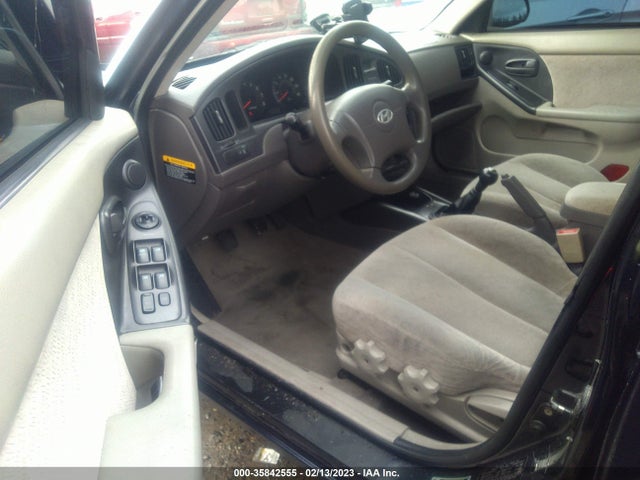 2006 HYUNDAI ELANTRA GLS/LIMITED VIN: KMHDN46D56U281049