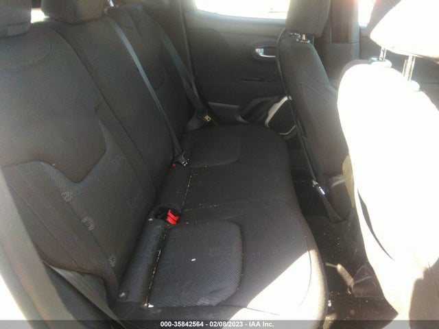 2015 Jeep Renegade, VIN: ZACCJABT2FPB81385