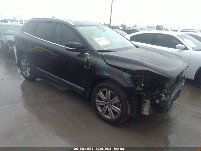 2017 Volvo XC60, VIN: YV440MDU4H2120869