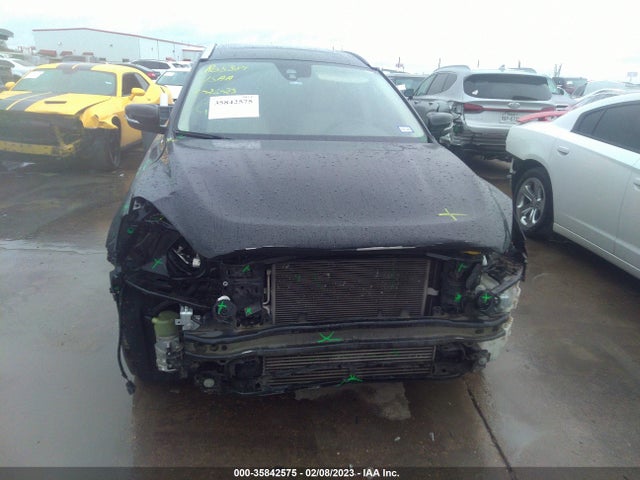 2017 Volvo XC60, VIN: YV440MDU4H2120869