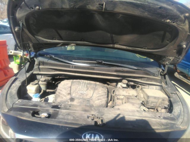 KNDMB5C12G6146453 KIA SEDONA LX