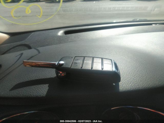 KNDMB5C12G6146453 KIA SEDONA LX