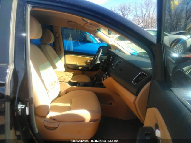 KNDMB5C12G6146453 KIA SEDONA LX