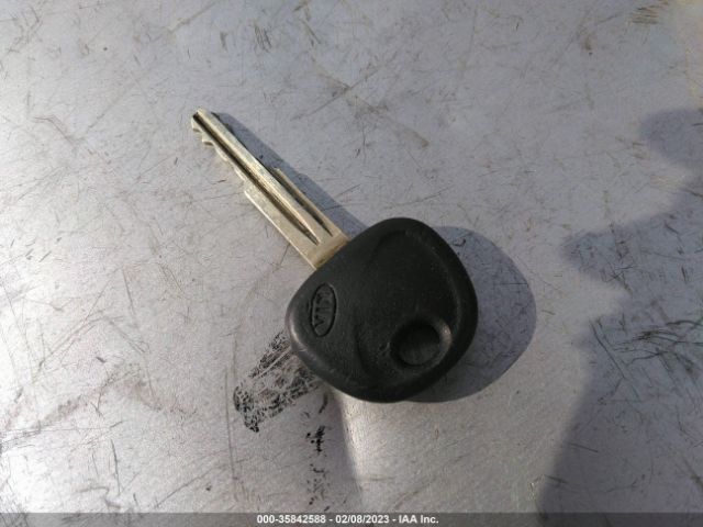 KNDJT2A23A7702183 KIA SOUL +
