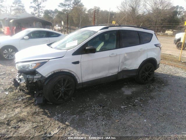 2017 FORD ESCAPE SE VIN: 1FMCU9GD3HUD56005
