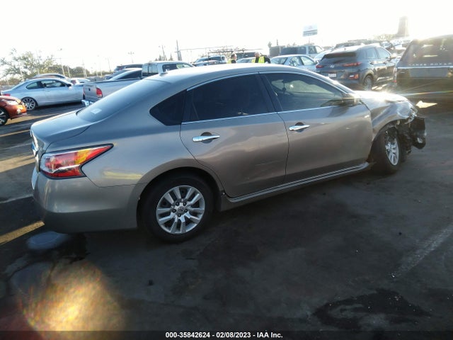 Nissan Altima 2.5 S 2014 1N4AL3AP5EN261486 Image 5