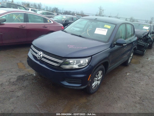 2012 VOLKSWAGEN TIGUAN S VIN: WVGBV7AX1CW577809
