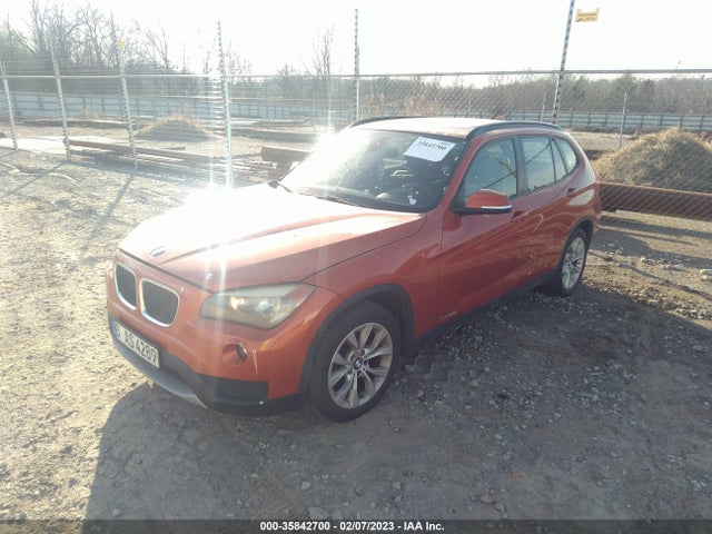 2013 BMW X1 XDRIVE28I VIN: WBAVL1C54DVR85841