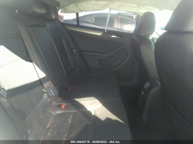 3VWD17AJ3FM283138 Volkswagen Jetta Sedan 1.8t Se
