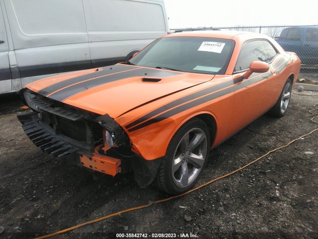 Dodge Challenger Sxt Plus 2014 2C3CDYAG0EH139421 Image 2