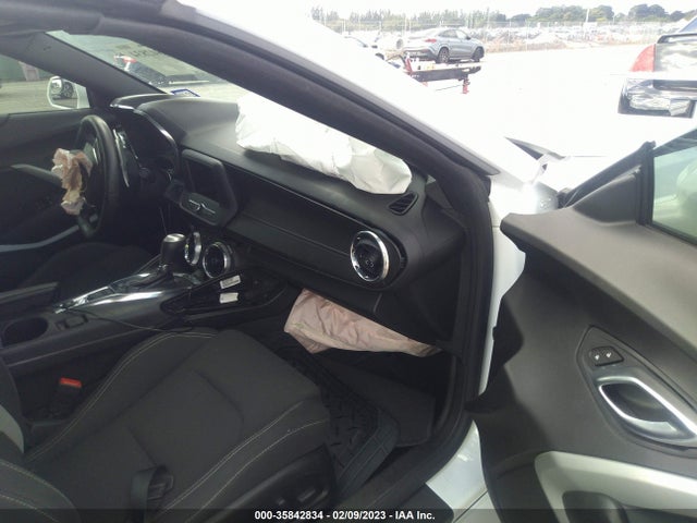 Chevrolet Camaro 1lt 2020 1G1FB3DS9L0110771 Image 5