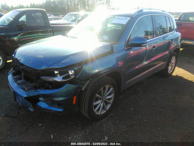 2017 Volkswagen Tiguan, VIN: WVGSV7AX0HK012272