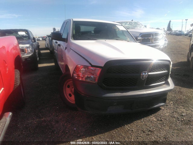 2016 Ram 1500, VIN: 1C6RR6FG4GS142328