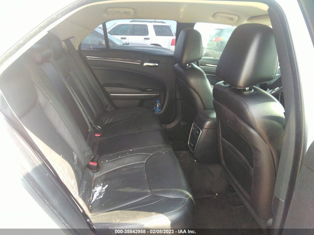 2015 Chrysler 300, VIN: 2C3CCAAG5FH769253