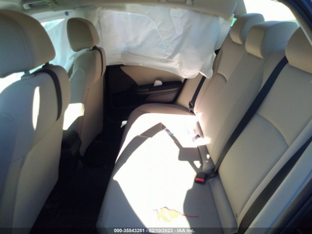 19XFC2F52JE209670 Honda Civic Sedan Lx