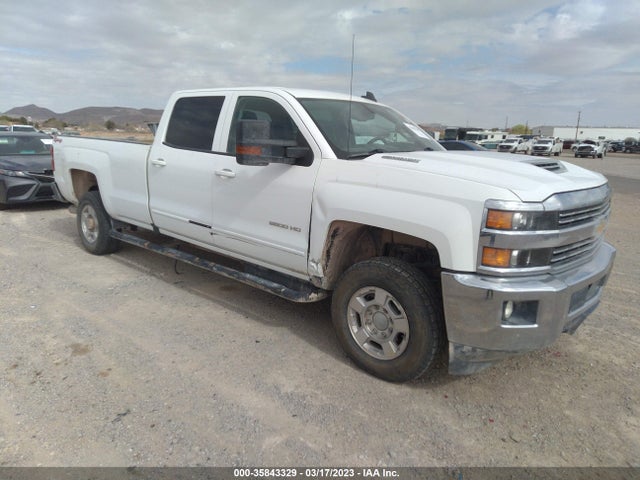 2018 1GC1KVEY7JF162314 main image