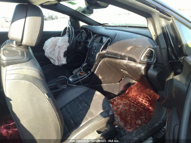 W04WH3N56JG045598 Buick Cascada Premium