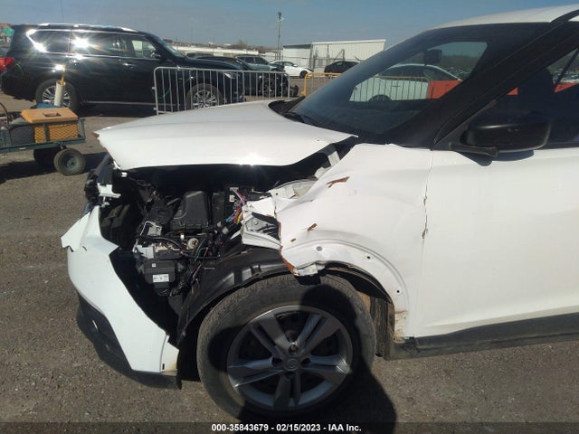 2020 Nissan Kicks, VIN: 3N1CP5BVXLL571620