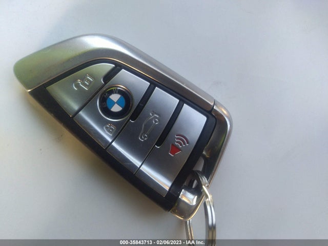 2019 BMW 740I WBA7E2C54KB218563 Photo 10