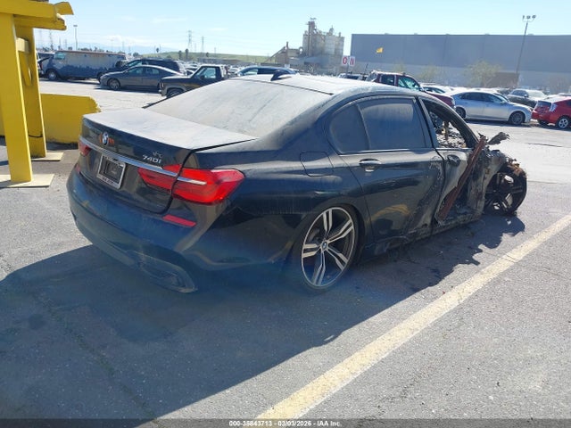 2019 BMW 740I WBA7E2C54KB218563 Photo 3