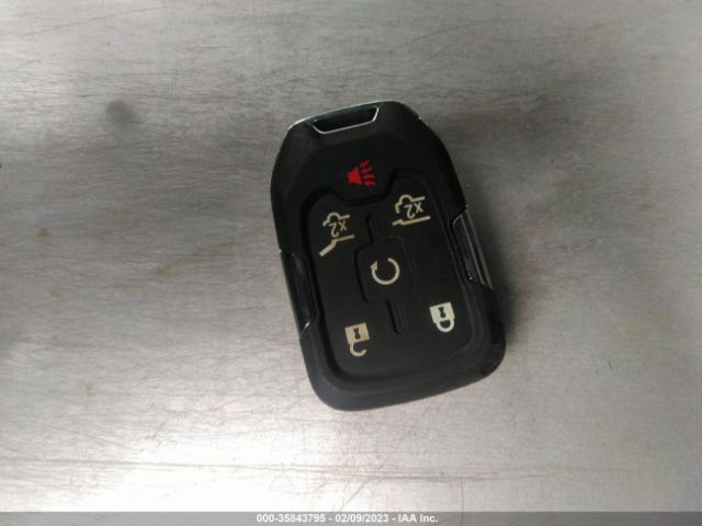 1GKS2GKC1JR352122 GMC Yukon Xl Slt
