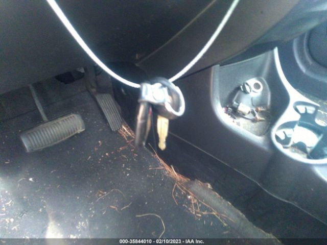 KNDJF723277359970 KIA Sportage Ex