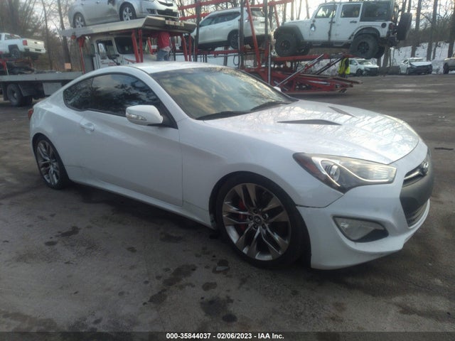 2014 Hyundai Genesis, VIN: KMHHU6KJ8EU116025