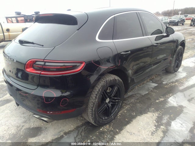 2015 Porsche Macan, VIN: WP1AB2A54FLB74213