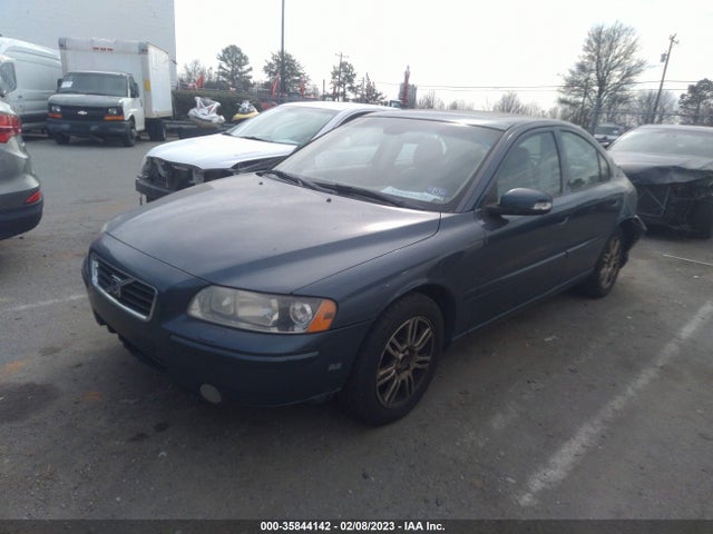 2008 VOLVO S60 2.5T VIN: YV1RH592282678132