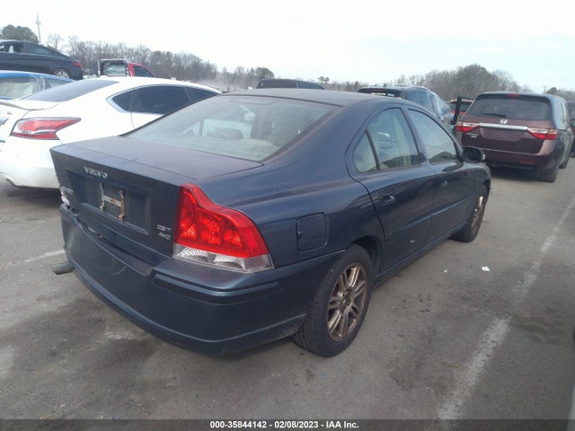 2008 VOLVO S60 2.5T VIN: YV1RH592282678132