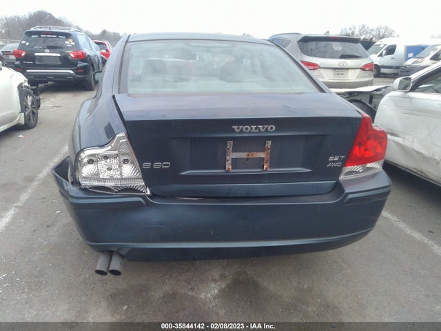 2008 VOLVO S60 2.5T VIN: YV1RH592282678132