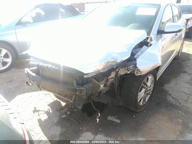 2019 HYUNDAI ELANTRA SEL VIN: 5NPD84LF5KH444580