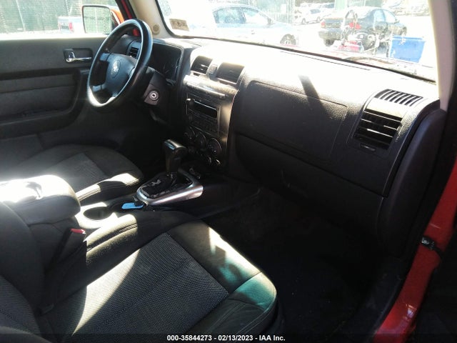 5GTDN136568321642 Hummer H3