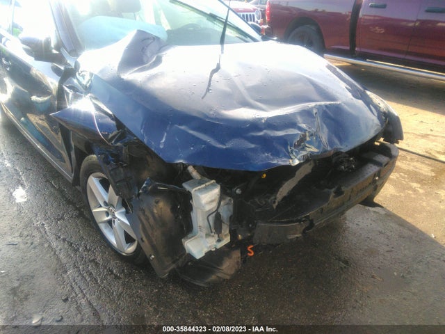3VWLL7AJ0EM307223 Volkswagen Jetta Sedan Tdi