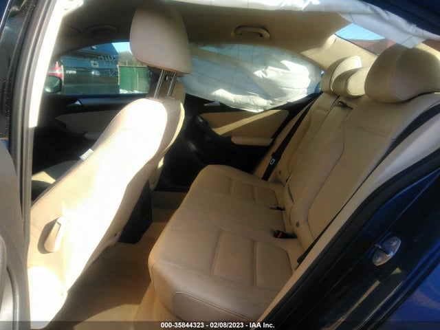 3VWLL7AJ0EM307223 Volkswagen Jetta Sedan Tdi