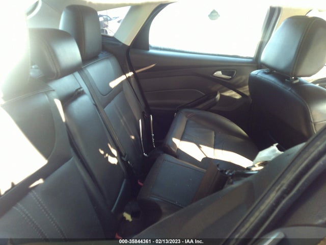 2014 FORD FOCUS SE VIN: 1FADP3K2XEL176305