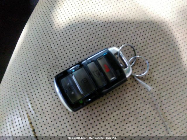 KNALN4D7XE5120764 KIA Cadenza Premium