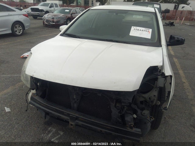 2012 NISSAN SENTRA 2.0 SR VIN: 3N1AB6APXCL666564