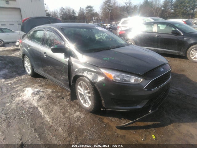 2018 Ford Focus, VIN: 1FADP3F29JL306725
