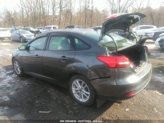 2018 Ford Focus, VIN: 1FADP3F29JL306725