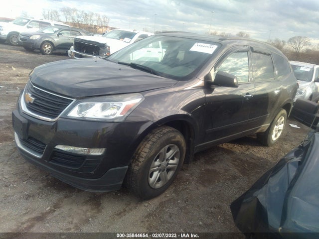 Chevrolet Traverse Ls 2015 1GNKRFED2FJ364640 Image 2
