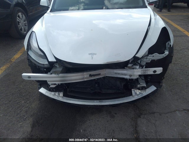 Tesla Model 3 Standard Range Plus 2021 5YJ3E1EA9MF065958 Image 8